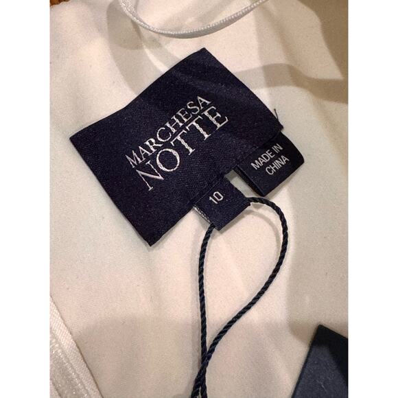 Marchesa Notte High Low Tea Length Gown in a metallic Ivory size 10 /M - Picture 9 of 13